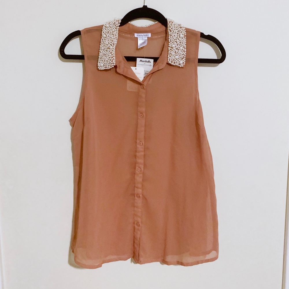 3/$20 • NEW Blush Sheer Sleeveless Blouse